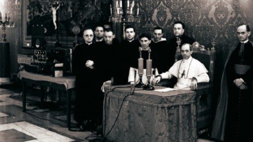  Vatikan stellt Bittbriefe aus dem Archiv von Pius XII. online  TED-026
