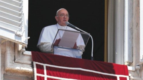  Papst gedenkt ermordeter Ordensschwester  TED-026