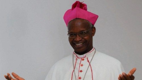  Ghanaischer Kardinal Richard Kuuia Baawobr verstorben  TED-048