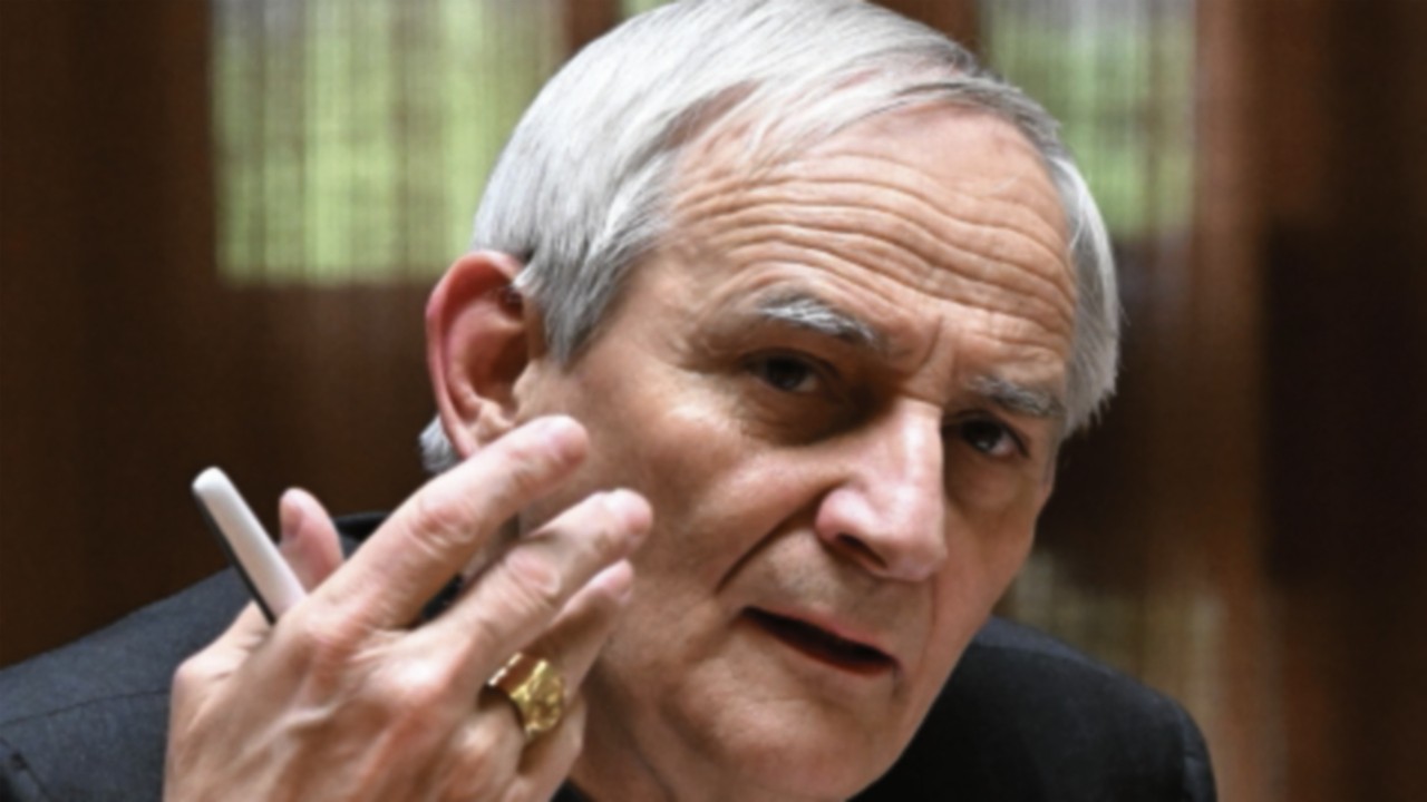 Il presidente della CEI, Matteo Maria Zuppi, nel corso della conferenza stampa finale della 77esima ...