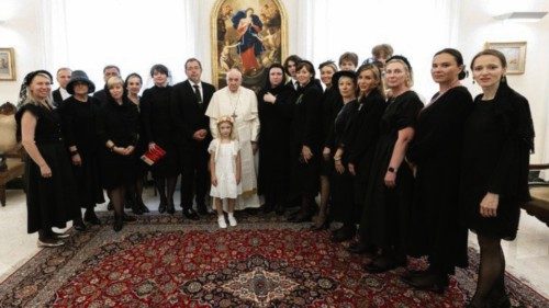 Die Ehefrauen von ukrainischen Botschaftern trafen Papst Franziskus in Santa Marta TED-027 Die Ehefrauen von ukrainischen Botschaftern trafen Papst Franziskus in Santa Marta TED-027
