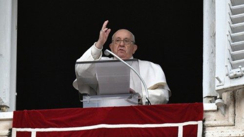 Papst ruft zum Gebet für verfolgte Christen auf TED-001 Papst ruft zum Gebet für verfolgte Christen auf TED-001