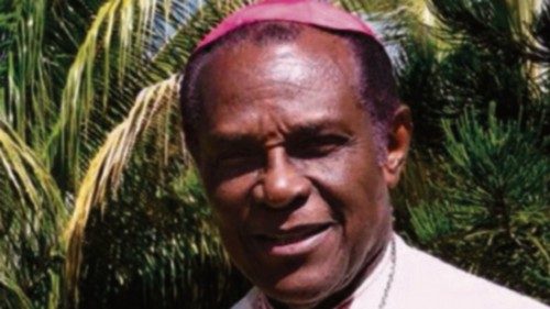 Papst kondoliert zum Tod von Kardinal Kelvin Edward Felix TED-023 Papst kondoliert zum Tod von Kardinal Kelvin Edward Felix TED-023
