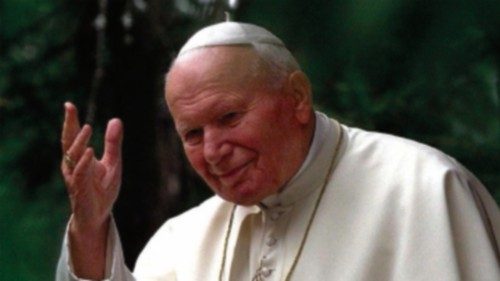 »Gigant« und »Geschenk«: Gedenken an 2005 verstorbenen Papst TED-013 »Gigant« und »Geschenk«: Gedenken an 2005 verstorbenen Papst TED-013