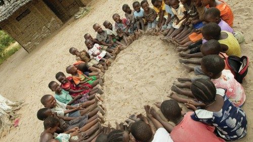 ‘Fratelli Tutti’ and the African philosophical and political tradition of ubuntu ING-002 ‘Fratelli Tutti’ and the African philosophical and political tradition of ubuntu ING-002
