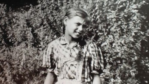Edith Bruck as a child, shortly before being deported Edith Bruck as a child, shortly before being deported