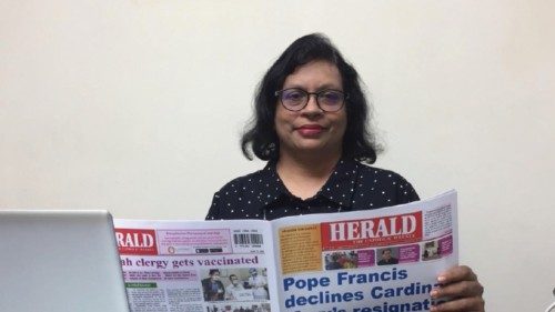 A woman for the “Herald” ING-046 A woman for the “Herald” ING-046