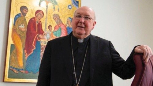 ‘Pope Francis wishes to embrace all families’ ING-025 ‘Pope Francis wishes to embrace all families’ ING-025