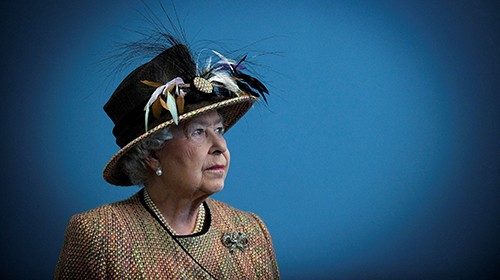 FILE PHOTO: Britain's Queen Elizabeth views the interior of the refurbished East Wing of Somerset ...