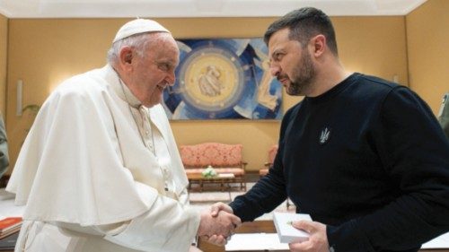  The Holy Father meets with the President of Ukraine at the Vatican  ING-020