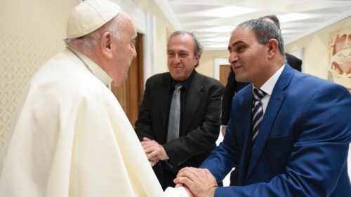 Pope Francis shared our pain ING-013 Pope Francis shared our pain ING-013