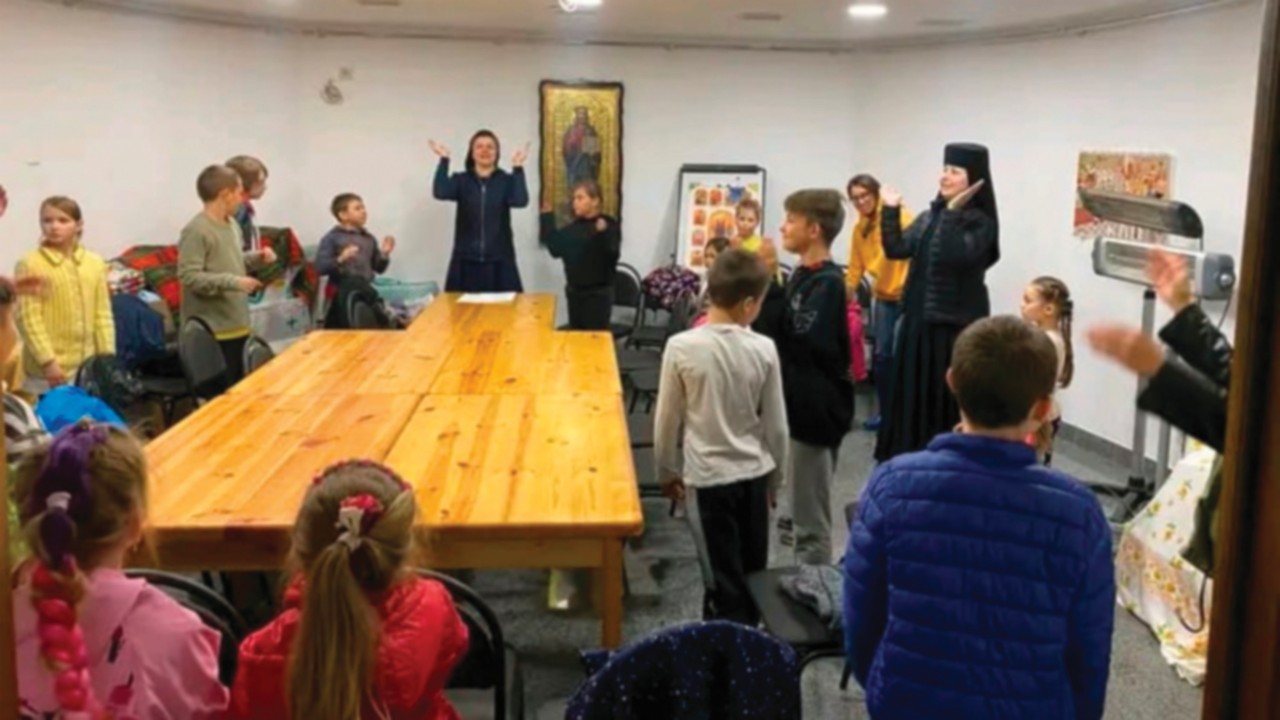  Giving meaning to the charism  ING-040
