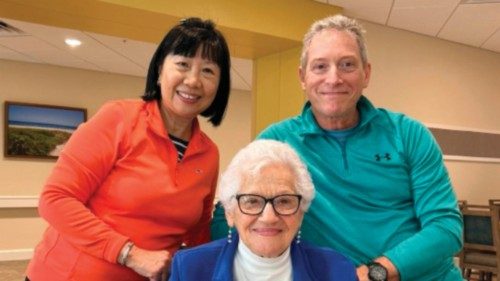 From Auschwitz to a new life ING-002 From Auschwitz to a new life ING-002