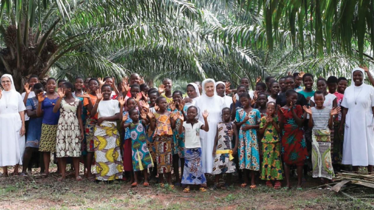  Catholic missionaries must tell what they do, so more can be done   ING-004