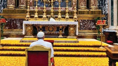  El regreso al Vaticano y la oración  en Santa María Mayor   SPA-014