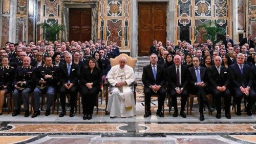  Francisco reorganiza el Vicariato de Roma: más colegiado y vinculado al Papa  SPA-003