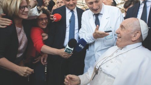 El Papa recibe el alta médica y regresa al Vaticano SPA-024 El Papa recibe el alta médica y regresa al Vaticano SPA-024