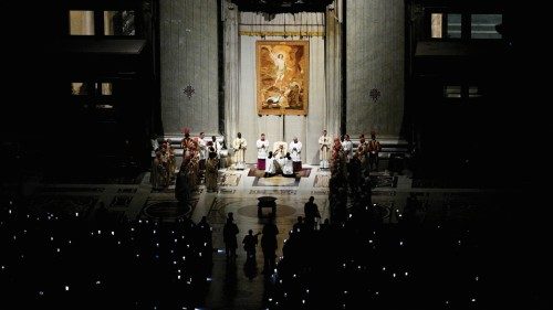 Que la fuerza del Señor resucitado libere los corazonesde las piedras del egoísmo y del odio ... Que la fuerza del Señor resucitado libere los corazonesde las piedras del egoísmo y del odio ...