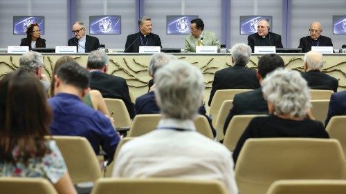 04 June 2024, Rome, Italy - Presentation of the proceedings of the Special Assembly of the Synod of ... 04 June 2024, Rome, Italy - Presentation of the proceedings of the Special Assembly of the Synod of ...