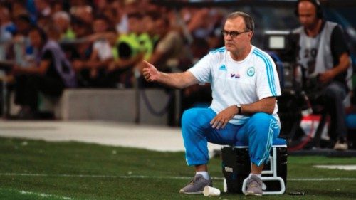 Marseille's Argentinian head coach Marcelo Bielsa gestures during the French L1 football match ...