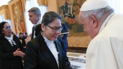 La Iglesia es casa de acogida para los migrantes en busca de un futuro SPA-051 La Iglesia es casa de acogida para los migrantes en busca de un futuro SPA-051
