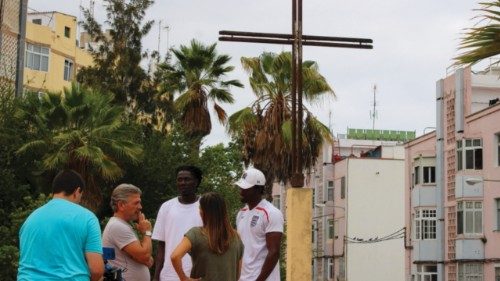 La mano tendida de la Iglesia en Canarias con los migrantes SPA-003 La mano tendida de la Iglesia en Canarias con los migrantes SPA-003