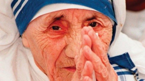  Il y a 25 ans Mère Teresa  mourait à Calcutta    FRA-036