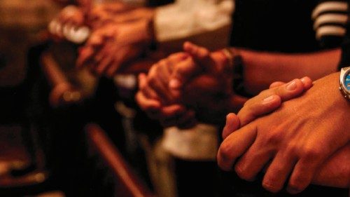 «Tu aimeras le Seigneur ton Dieu… et ton prochain comme toi-même» FRA-003 «Tu aimeras le Seigneur ton Dieu… et ton prochain comme toi-même» FRA-003