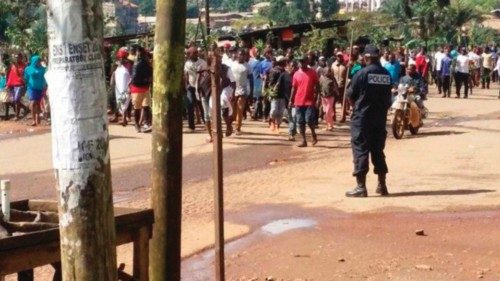  Foyers de violence dans l’ouest du Cameroun  FRA-008