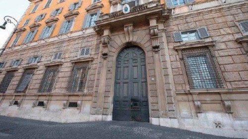 Fiducia supplicans: bénédictions non liturgiques et la distinction faite par Joseph Ratzinger ... Fiducia supplicans: bénédictions non liturgiques et la distinction faite par Joseph Ratzinger ...