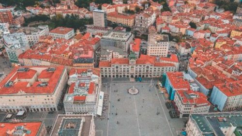François à Trieste le 7 juillet pour la semaine sociale des catholiques italiens FRA-024 François à Trieste le 7 juillet pour la semaine sociale des catholiques italiens FRA-024