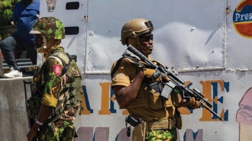epa11484534 A Kenyan police officer stands guard in the center of Port-Au-Prince, Haiti, 17 July ... epa11484534 A Kenyan police officer stands guard in the center of Port-Au-Prince, Haiti, 17 July ...