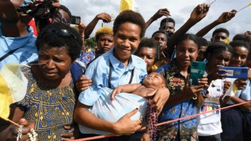 Le christianisme, une histoire de visages FRA-037 Le christianisme, une histoire de visages FRA-037