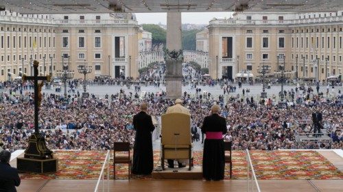  Des «différences réconciliées» entre chrétiens  qui marchent ensemble  FRA-042