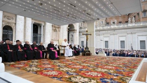  Le mariage chrétien est le sacrement  du don de soi de l’homme et de la femme  FRA-043