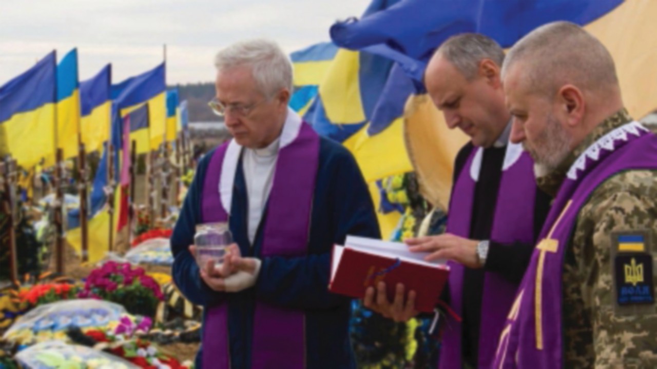  Visite en Ukraine du supérieur général  FRA-004