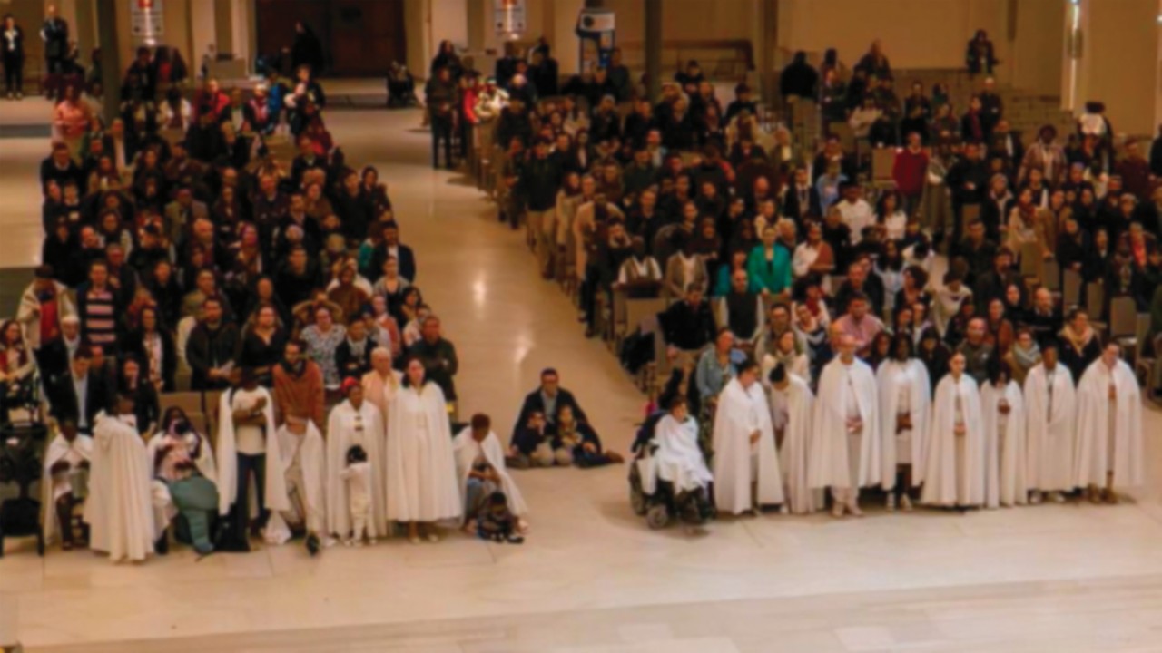  Des nouveaux baptisés sans cesse plus nombreux  FRA-005