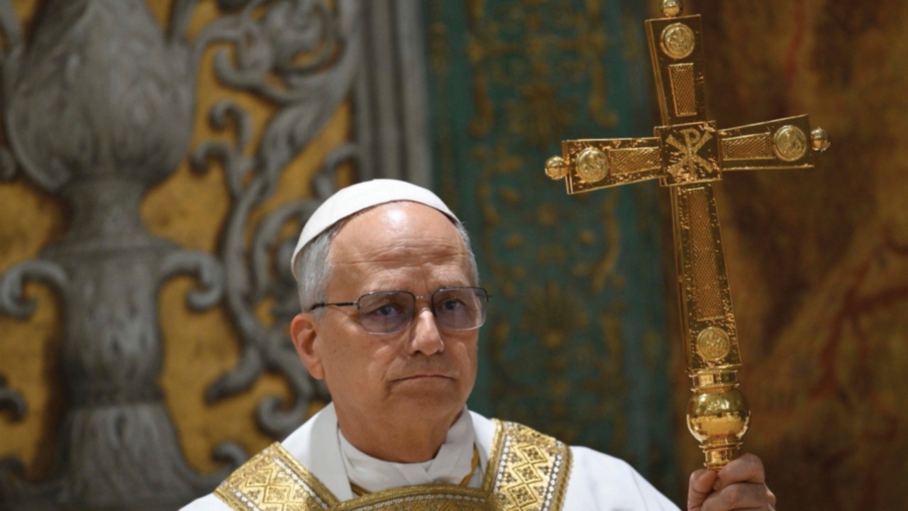  Disparaître  pour que le Christ demeure  FRA-006