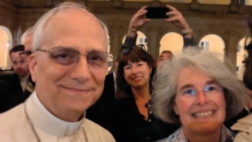 Un Pape synodal pour une Eglise au service de la paix FRA-006 Un Pape synodal pour une Eglise au service de la paix FRA-006