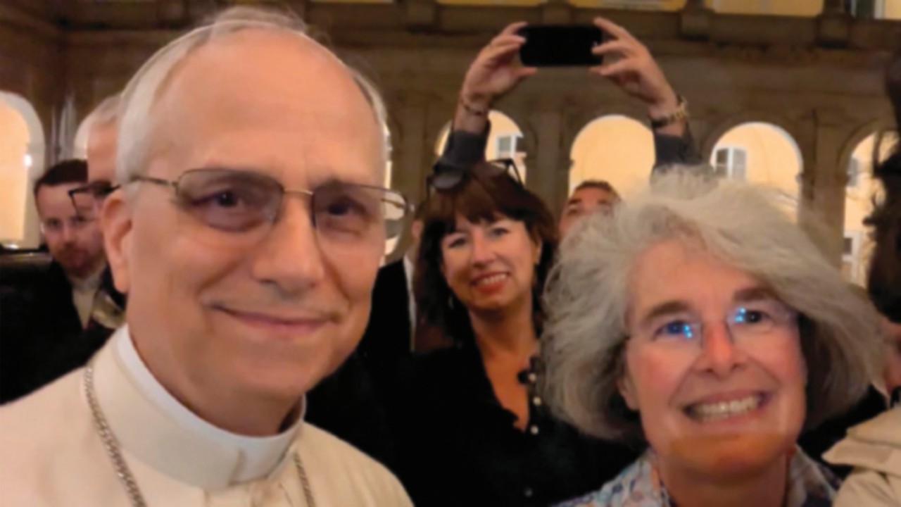  Un Pape synodal pour une Eglise au service de la paix  FRA-006