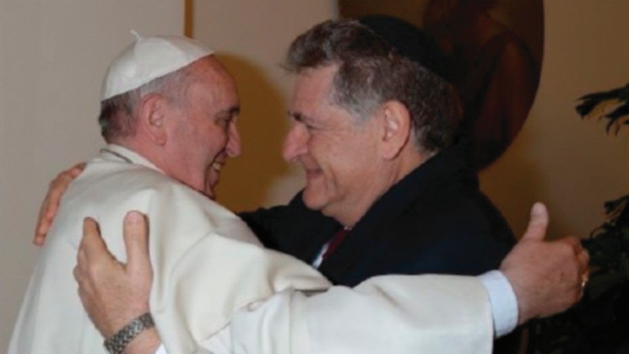  Une certitude nous unissait: honorer Dieu signifie honorer l’humanité  FRA-007