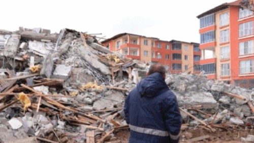 Pour une cohabitation pacifique FRA-009 Pour une cohabitation pacifique FRA-009