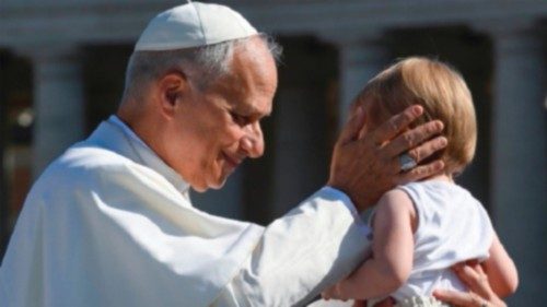 «La paix soit avec vous tous: vers une paix “désarmée et désarmante”» FRA-010 «La paix soit avec vous tous: vers une paix “désarmée et désarmante”» FRA-010