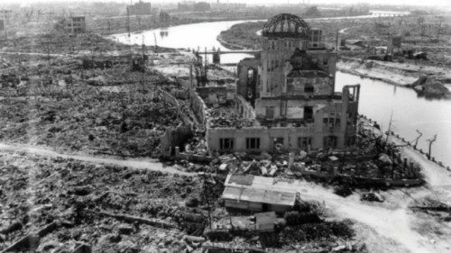 Jamais plus l’enfer de l’arme nucléaire FRA-010 Jamais plus l’enfer de l’arme nucléaire FRA-010 ... Jamais plus l’enfer de l’arme nucléaire FRA-010 Jamais plus l’enfer de l’arme nucléaire FRA-010 ...