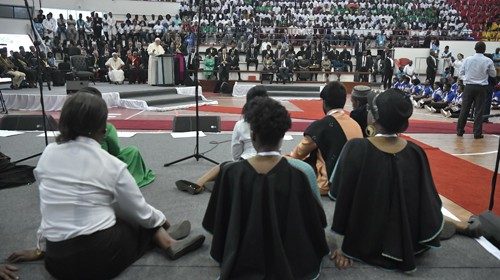 S.S. Papa Francesco Viaggio Apostolico in Monzambico, Madagascar e Maurizio - Incontro ...