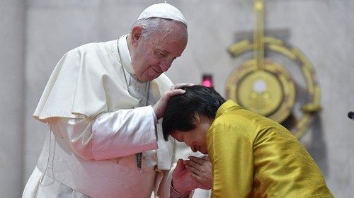 SS Francesco Viaggio Apostolico in Thailandia e Giappone Incontro religiosi e sacerdoti
@Vatican ... SS Francesco Viaggio Apostolico in Thailandia e Giappone Incontro religiosi e sacerdoti
@Vatican ...