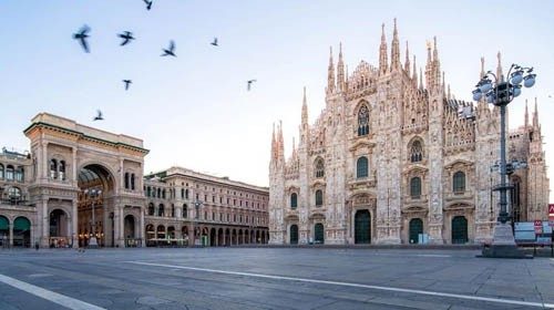 Galleeria Vittorio Emenuele and Milan Cathedral square with flying pegion in the ... Galleeria Vittorio Emenuele and Milan Cathedral square with flying pegion in the ...