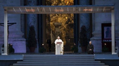 Papa Francesco in piazza San Pietro il 27 marzo 2020 Papa Francesco in piazza San Pietro il 27 marzo 2020