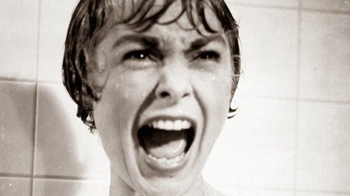 Janet Leigh nella celeberrima scena della doccia in «Psycho» (1960)