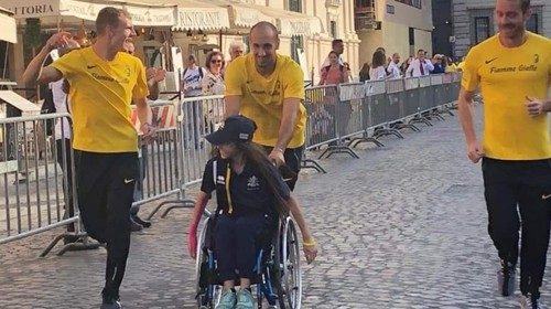 Una iniziativa inclusiva di Athletica Vaticana (Piazza Navona, 13 ottobre 2019) Una iniziativa inclusiva di Athletica Vaticana (Piazza Navona, 13 ottobre 2019)